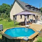 Prázdninový dům Firs Lake Loiron-Ruille
